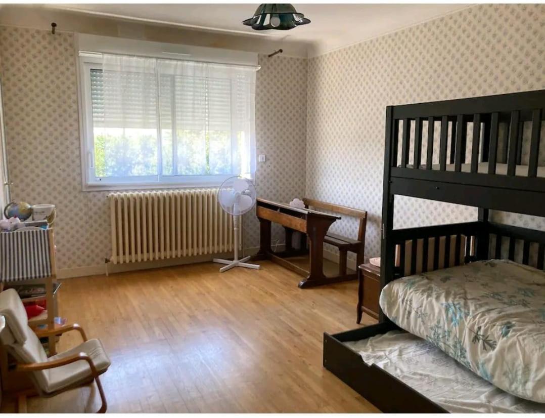 -Comme à la Maison- Jardin, Véranda, Idéal familles et Business Niort Extérieur photo